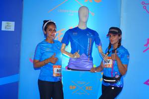 BIB: 941
                            <button type="button" onclick="openModal(3238332)" class="btn btn-primary btn-sm float-right btn-popup" data-toggle="modal" data-target=".modal-high-quality">
                        <i class="fas fa-shopping-cart"></i> Add to Cart
                    </button>
                                            <button type="button" onclick="isThisMe(3238332, true)" class="btn btn-success btn-sm float-right btn-popup btn-isme hidden" data-toggle="tooltip" data-placement="bottom" title="นี่คือรูปของคุณใช่ไหม คลิกที่นี่เพื่อเอาเข้าอัลบั้ม">
                        <i class="fas fa-plus"></i> Add to album
                    </button>
                    <button type="button" onclick="isThisMe(3238332, false)" class="btn btn-warning btn-sm float-right btn-popup btn-isnotme hidden">
                        <i class="fas fa-ban"></i> Remove from album
                    </button>